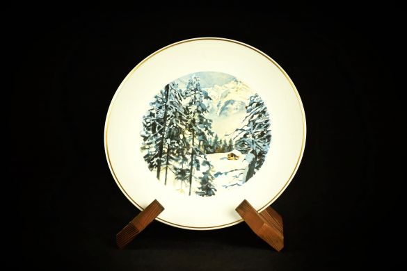 Тарелка настенная