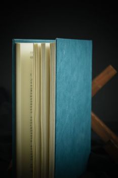 Рыба красного цвета. История одной тайной войны (У. Хинкл, У. Тернер)